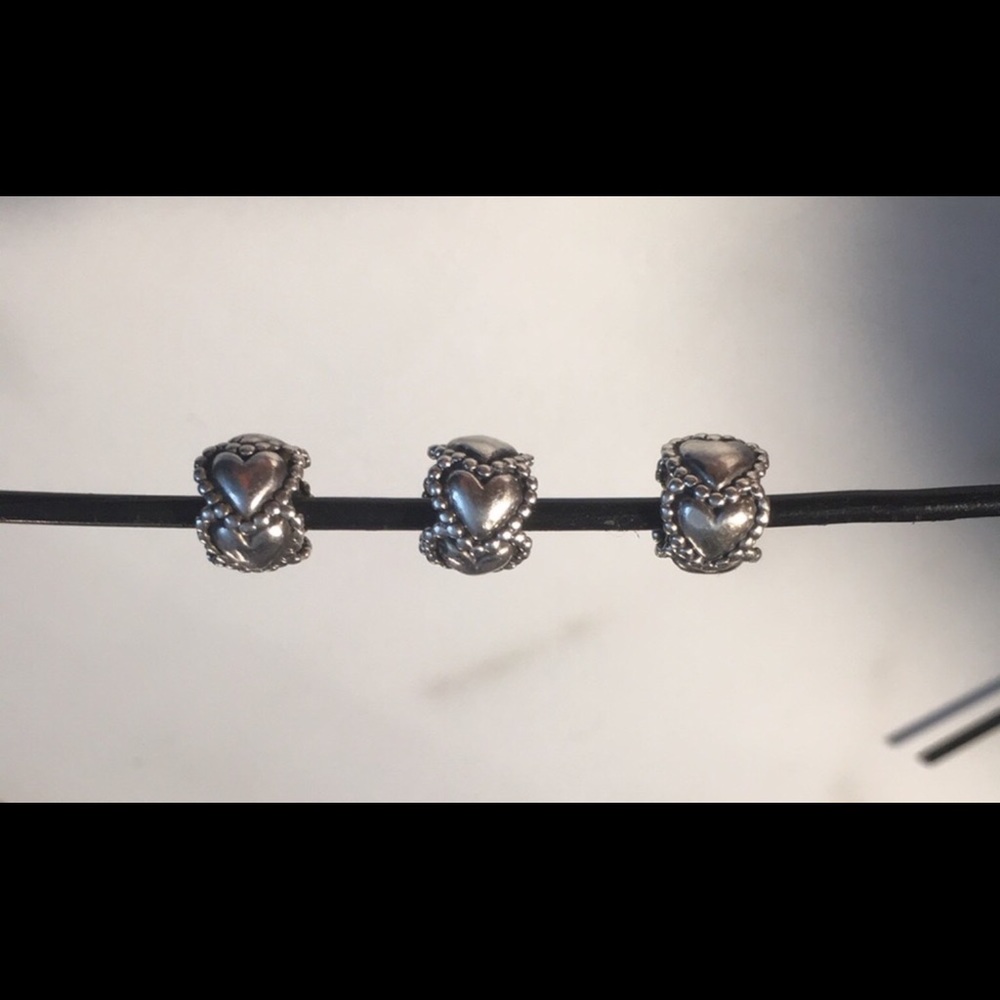 Authentic Retired Pandora charm - Picture 2 of 4